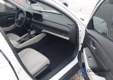 2024 Honda Accord Ex z USA, uszkodzony, nr VIN 1HGCY1F38RA051770